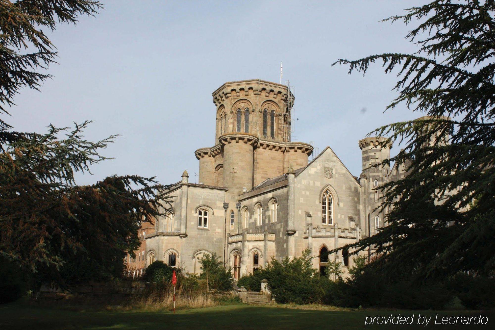 Hotel Studley Castle Extérieur photo